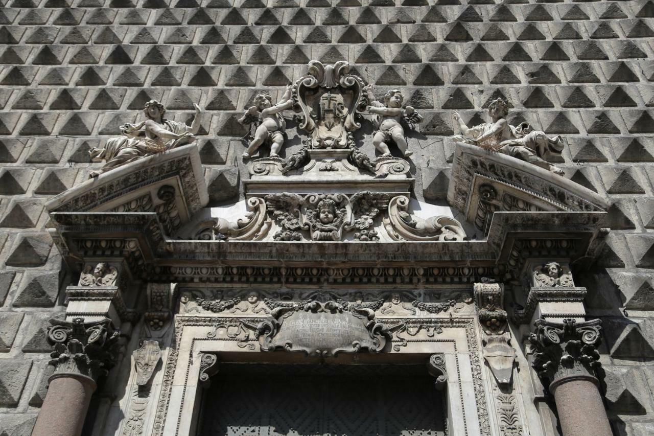 나폴리 Palazzo Carafa Della Spina 아파트 외부 사진