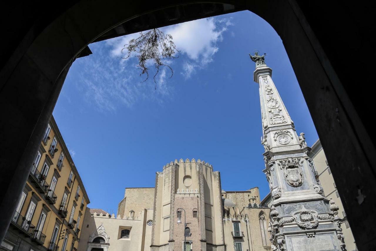 나폴리 Palazzo Carafa Della Spina 아파트 외부 사진